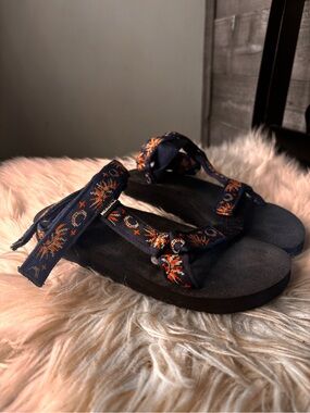 Merence sun moon celestial boho festival Women’s Navy Patterned Strappy Sandals